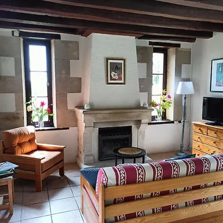 Cottage * La Chapelle-Baton