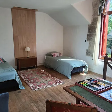 Cottage * La Chapelle-Baton