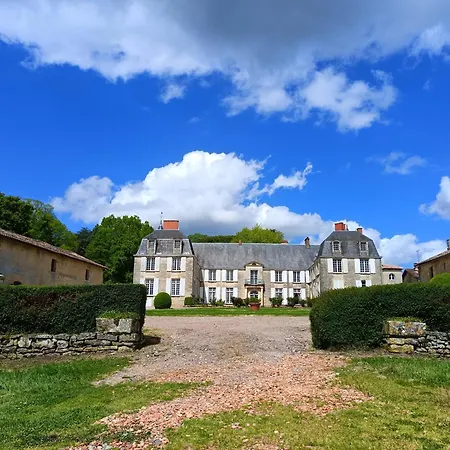 Cottage Prázdninový dům La Chapelle-Baton