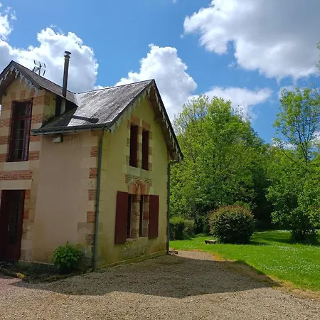Cottage La Chapelle-Baton