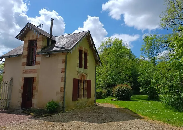 Cottage La Chapelle-Baton